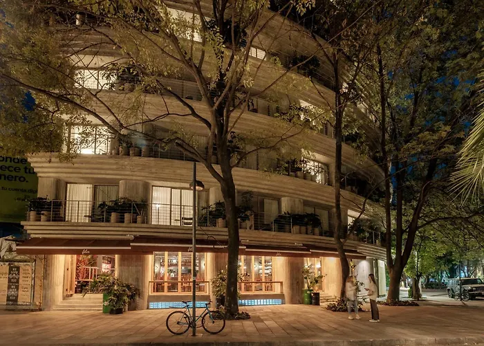 Par 403 Apartment